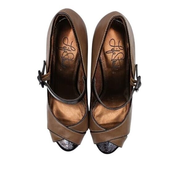 Life Stride Taupe/Brown Retro Style Open Toe Heels, Size 8 - Picture 5 of 6